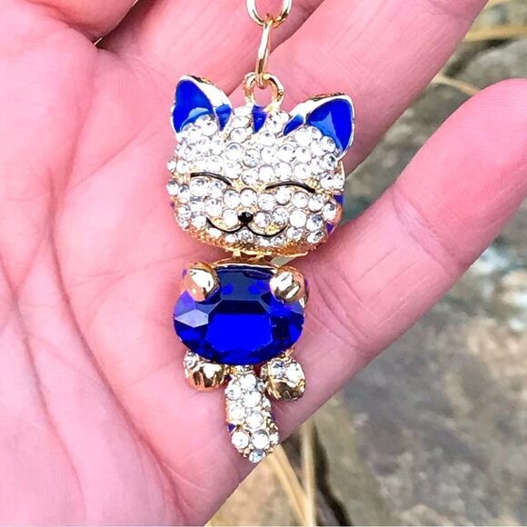 Blue Cat Keychain - Picture 1 of 7